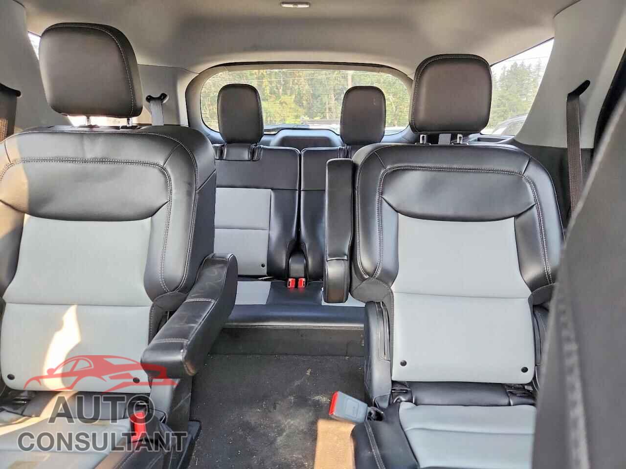 FORD EXPLORER 2022 - 1FMSK8DH7NGA78352