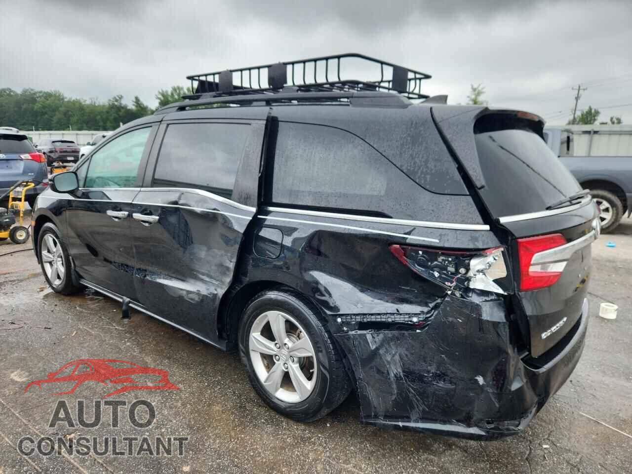 HONDA ODYSSEY 2018 - 5FNRL6H74JB016806