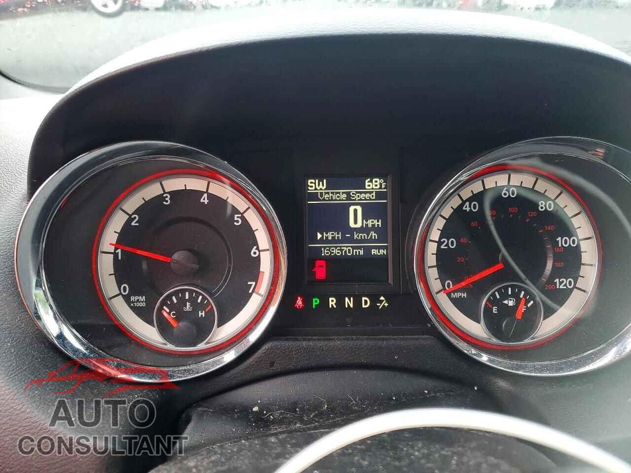 DODGE CARAVAN 2017 - 2C4RDGEG8HR575488