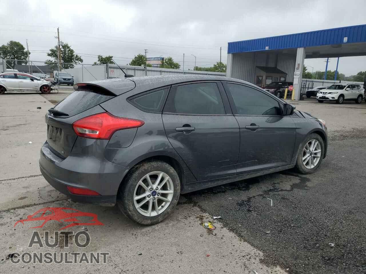 FORD FOCUS 2017 - 1FADP3K23HL215711