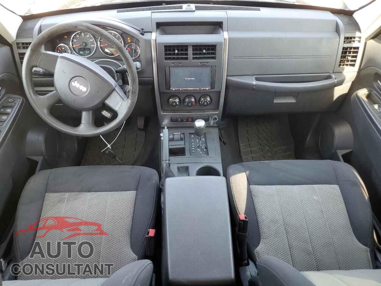 JEEP LIBERTY 2010 - 1J4PN2GK2AW113119