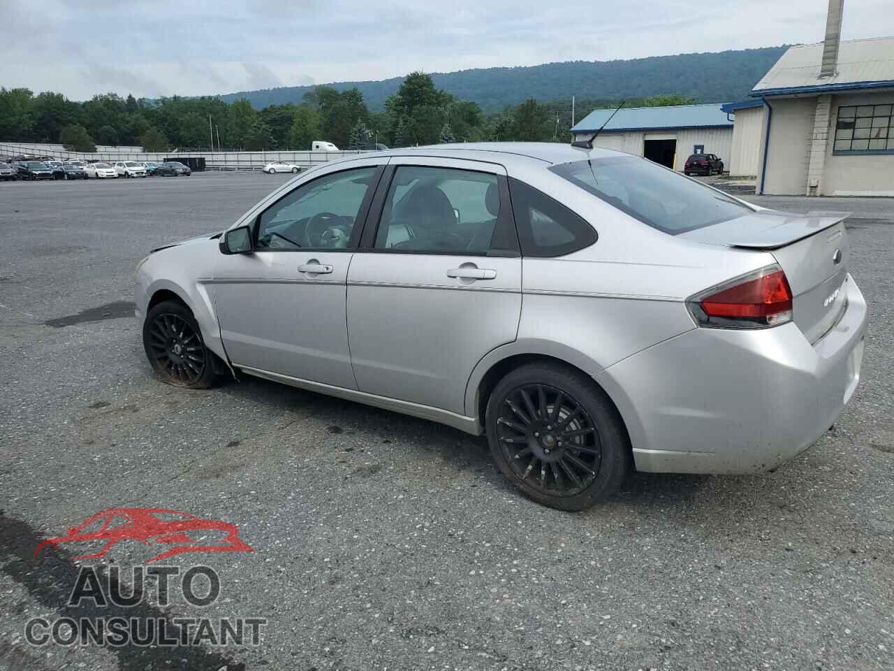 FORD FOCUS 2010 - 1FAHP3GN9AW168547