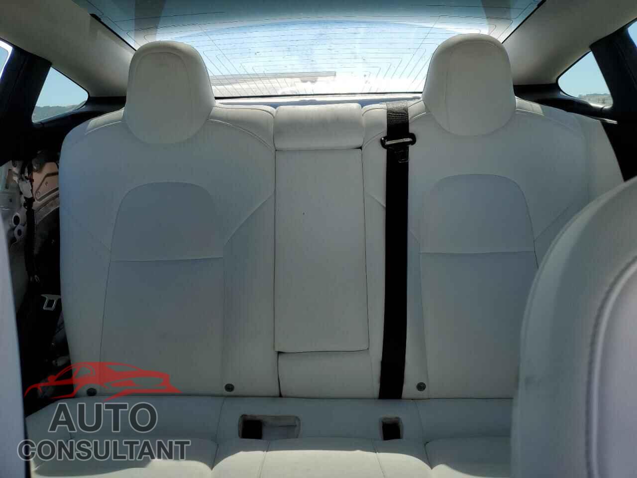 TESLA MODEL 3 2020 - 5YJ3E1EB0LF651682