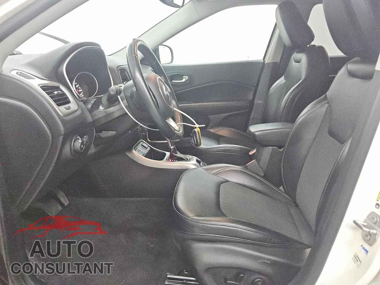 JEEP COMPASS 2019 - 3C4NJCBB7KT755994