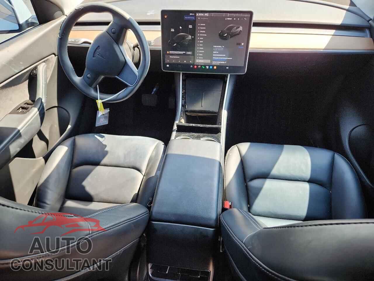 TESLA MODEL Y 2021 - 5YJYGDEE2MF072478