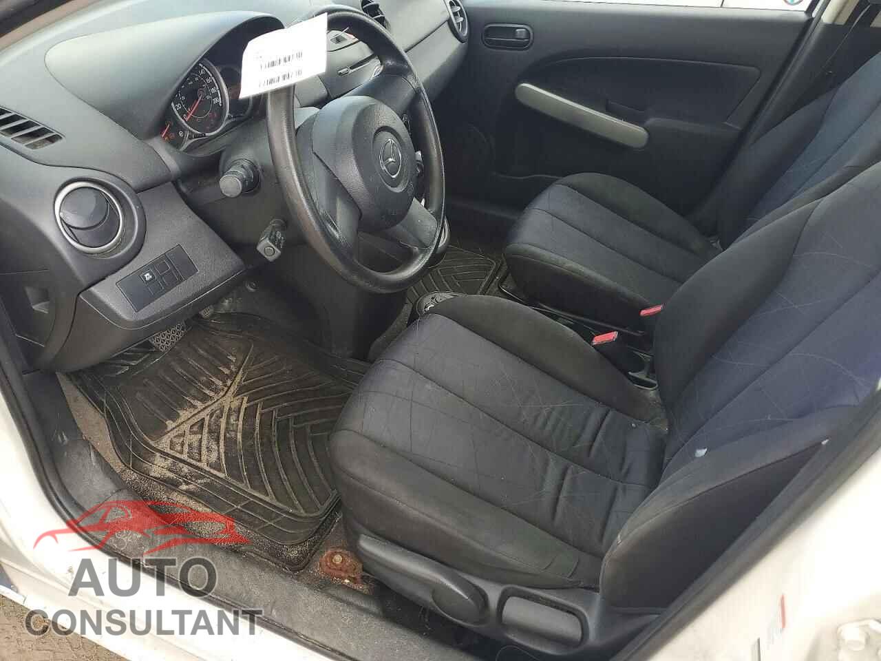 MAZDA 2 2011 - JM1DE1HY0B0108687