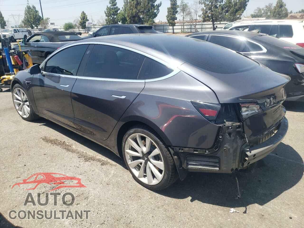 TESLA MODEL 3 2018 - 5YJ3E1EB9JF090962