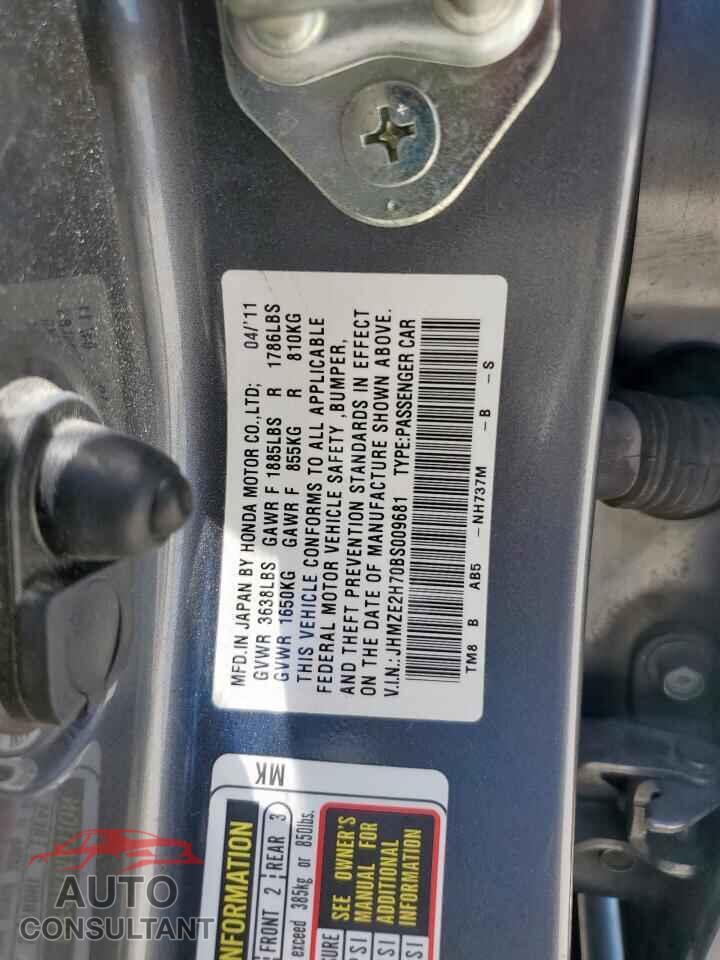 HONDA INSIGHT 2011 - JHMZE2H70BS009681
