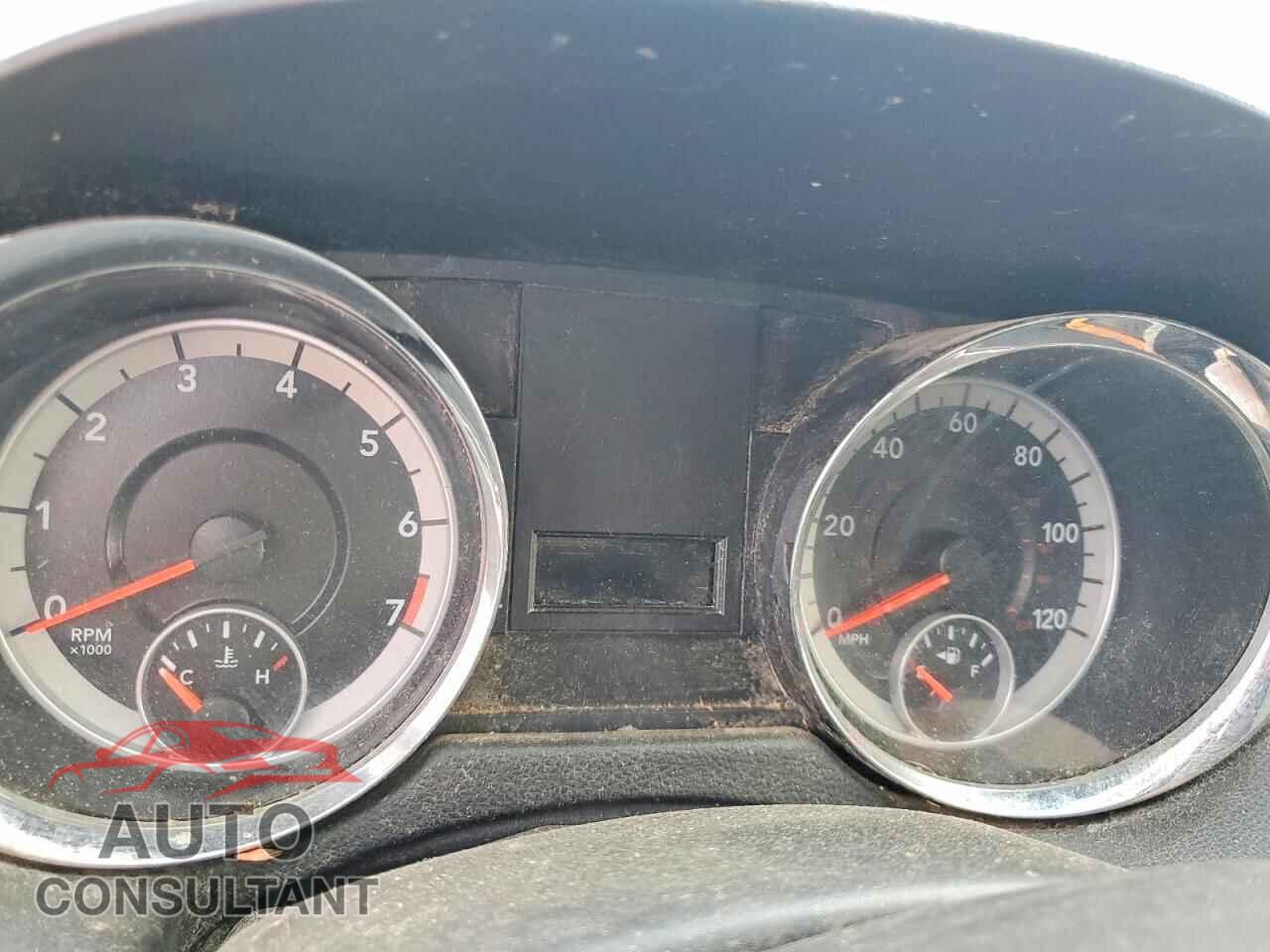 DODGE CARAVAN 2013 - 2C4RDGCG2DR749326