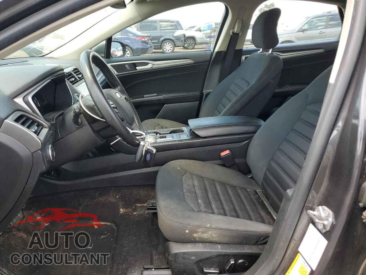 FORD FUSION 2019 - 3FA6P0LU0KR167679