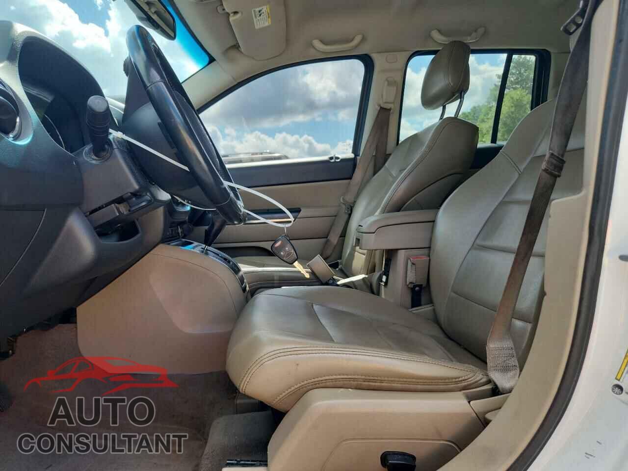 JEEP COMPASS 2012 - 1C4NJCCB9CD548383