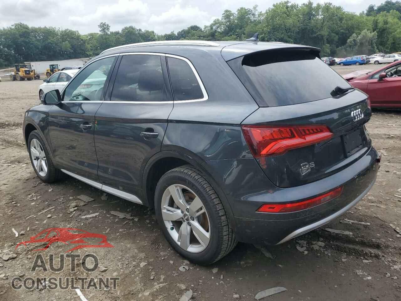 AUDI Q5 2018 - WA1BNAFY1J2100654