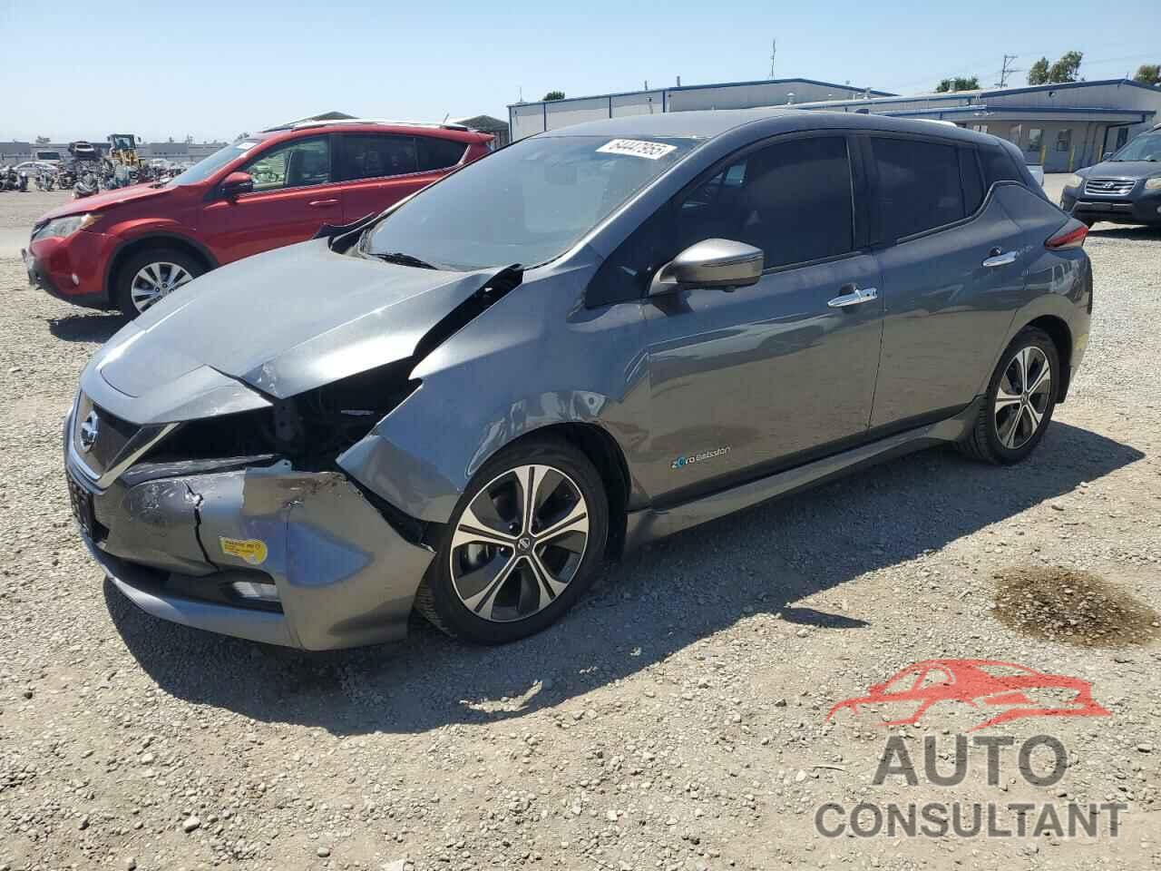 NISSAN LEAF 2018 - 1N4AZ1CPXJC302930
