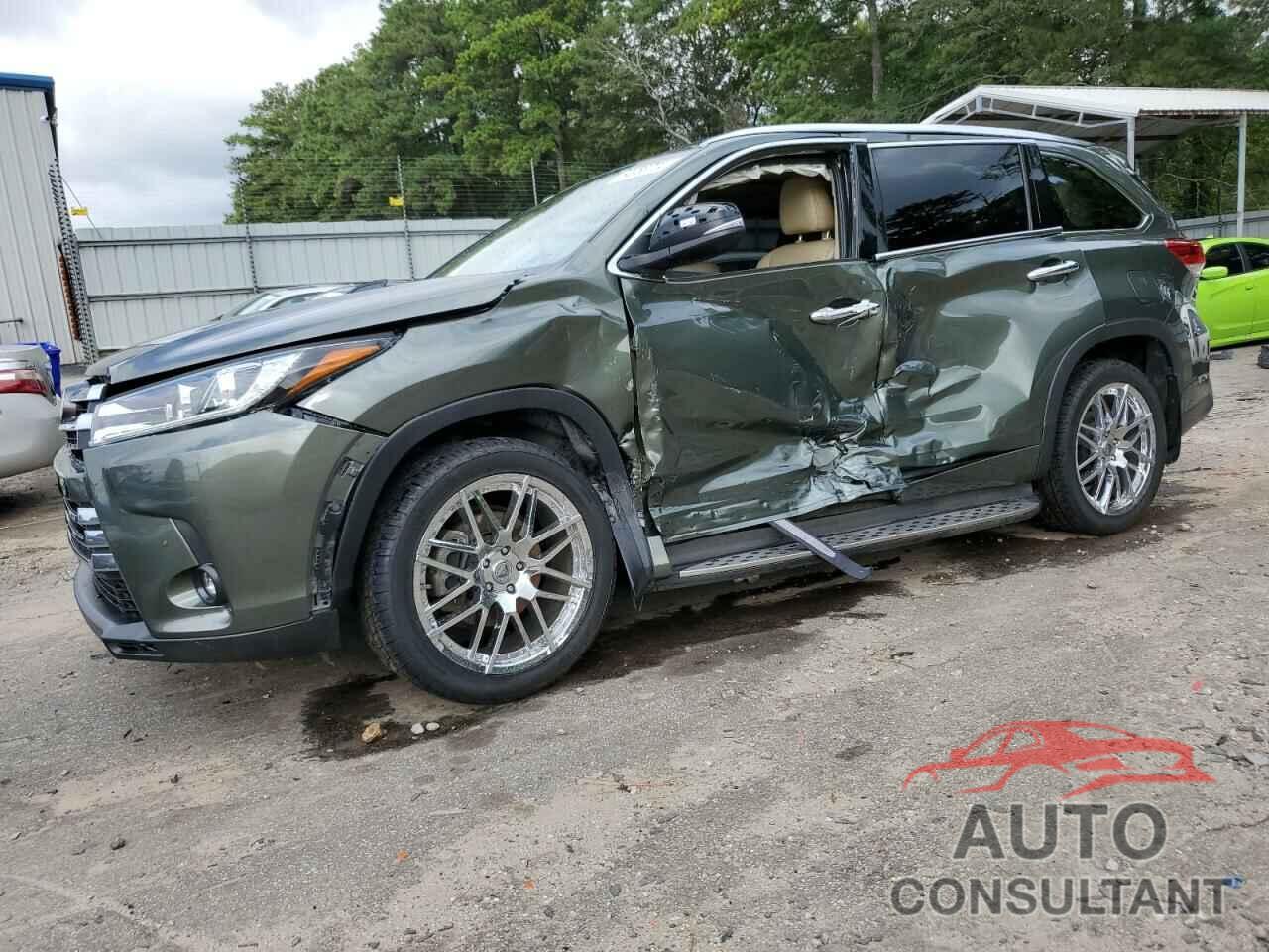 TOYOTA HIGHLANDER 2019 - 5TDDZRFH2KS979108