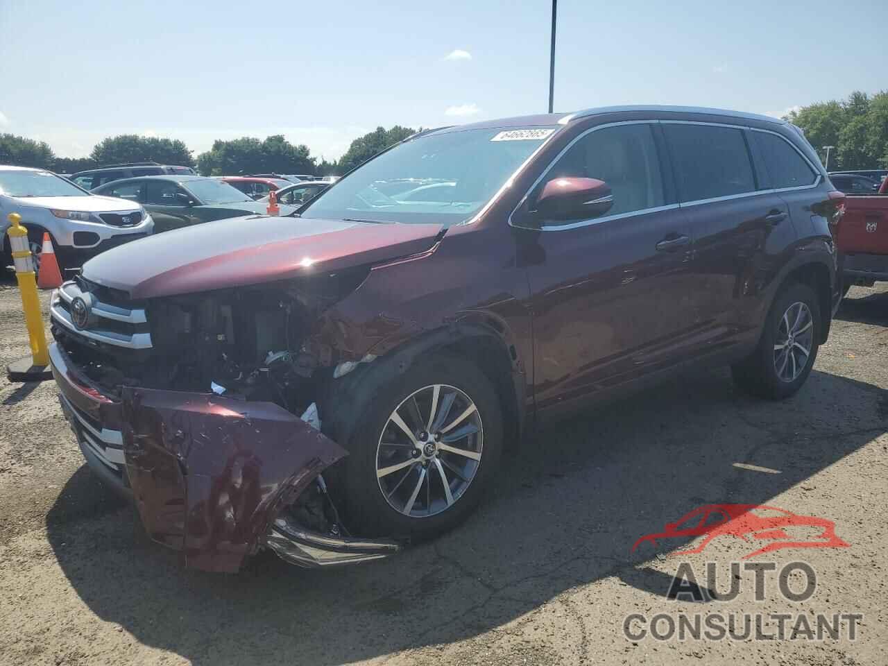 TOYOTA HIGHLANDER 2019 - 5TDJZRFH4KS922749