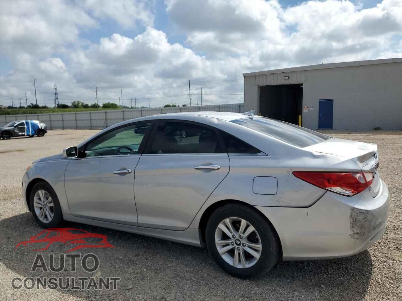 HYUNDAI SONATA 2012 - 5NPEB4AC6CH327901