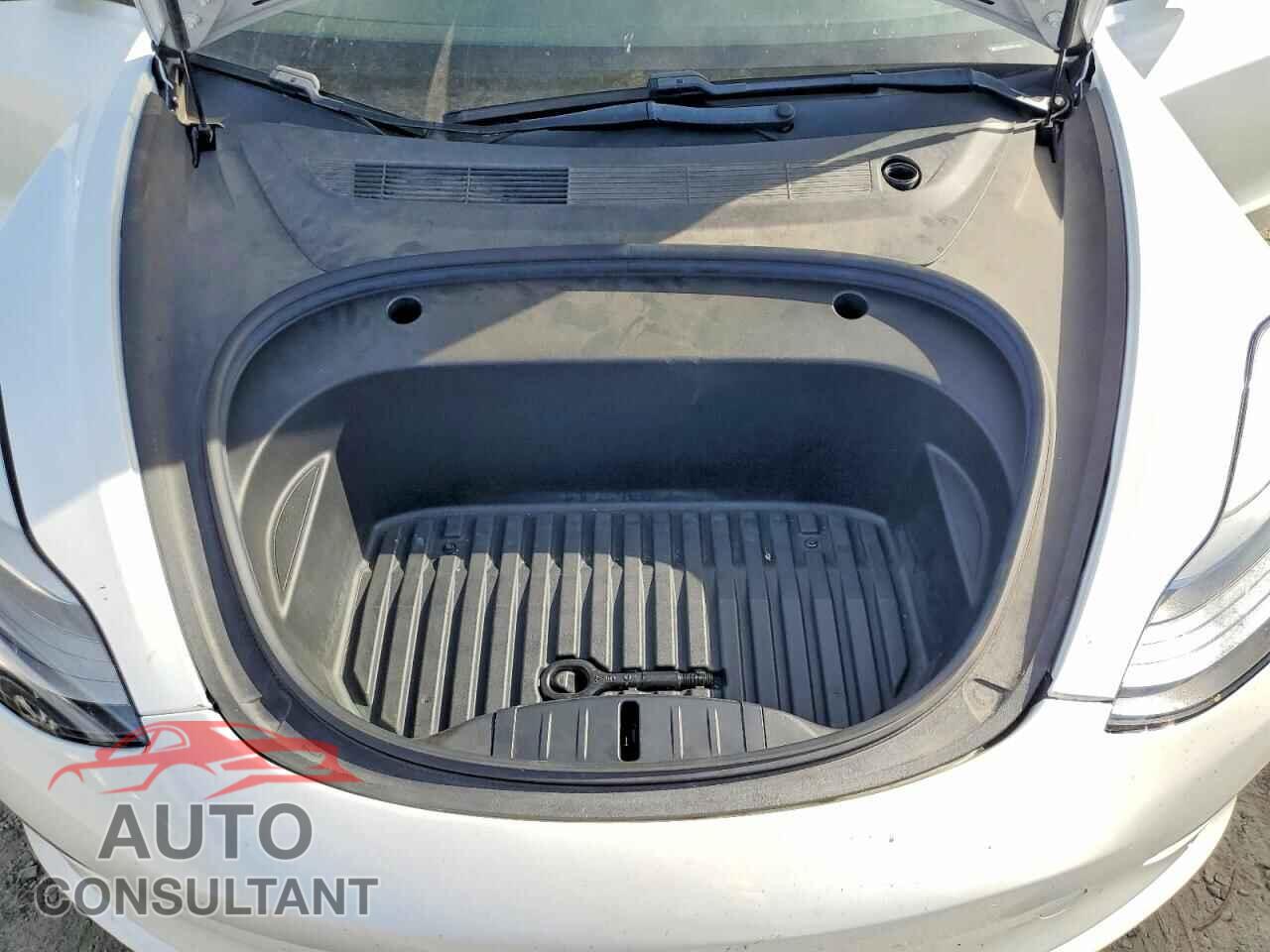 TESLA MODEL 3 2021 - 5YJ3E1EA2MF874444