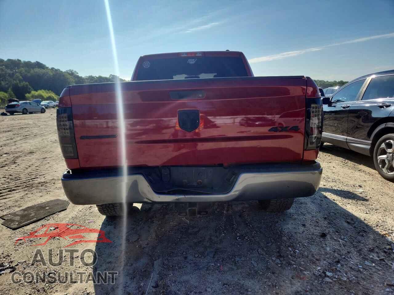 DODGE RAM 1500 2012 - 1C6RD7LT2CS151772