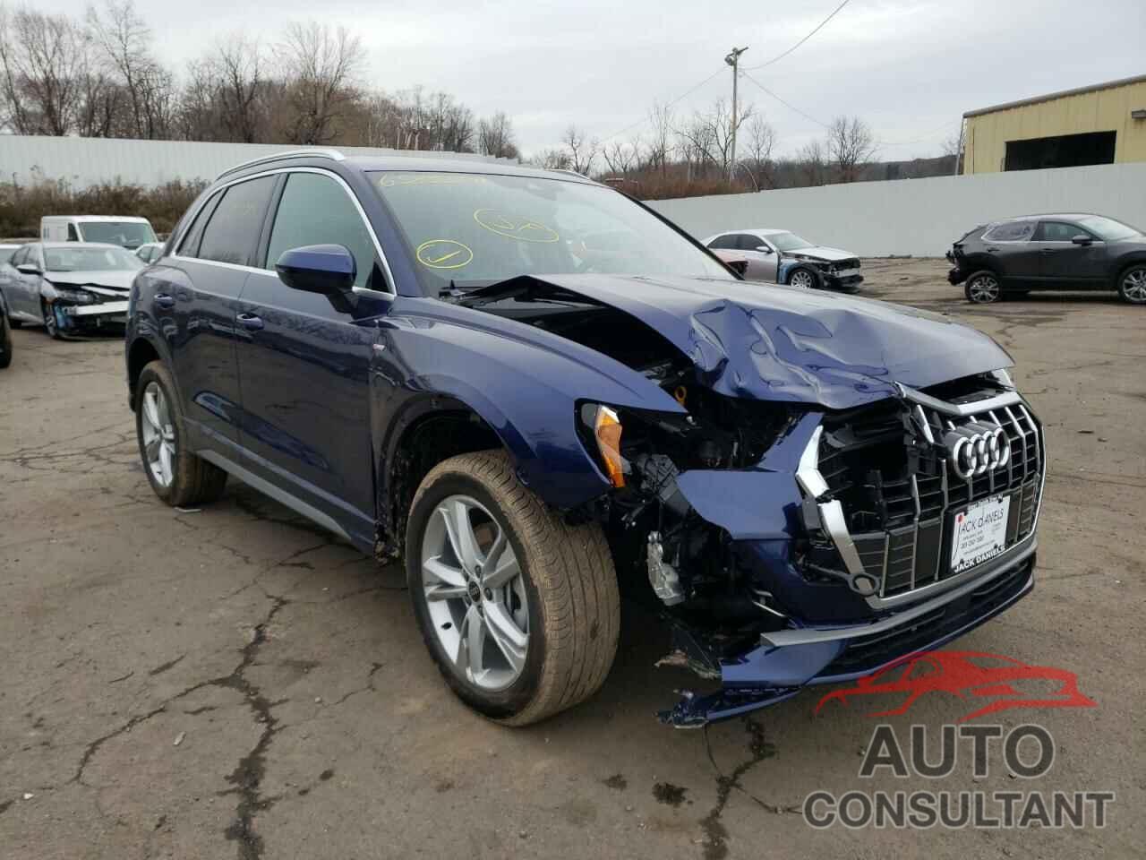 AUDI Q3 2022 - WA1DECF35N1022254