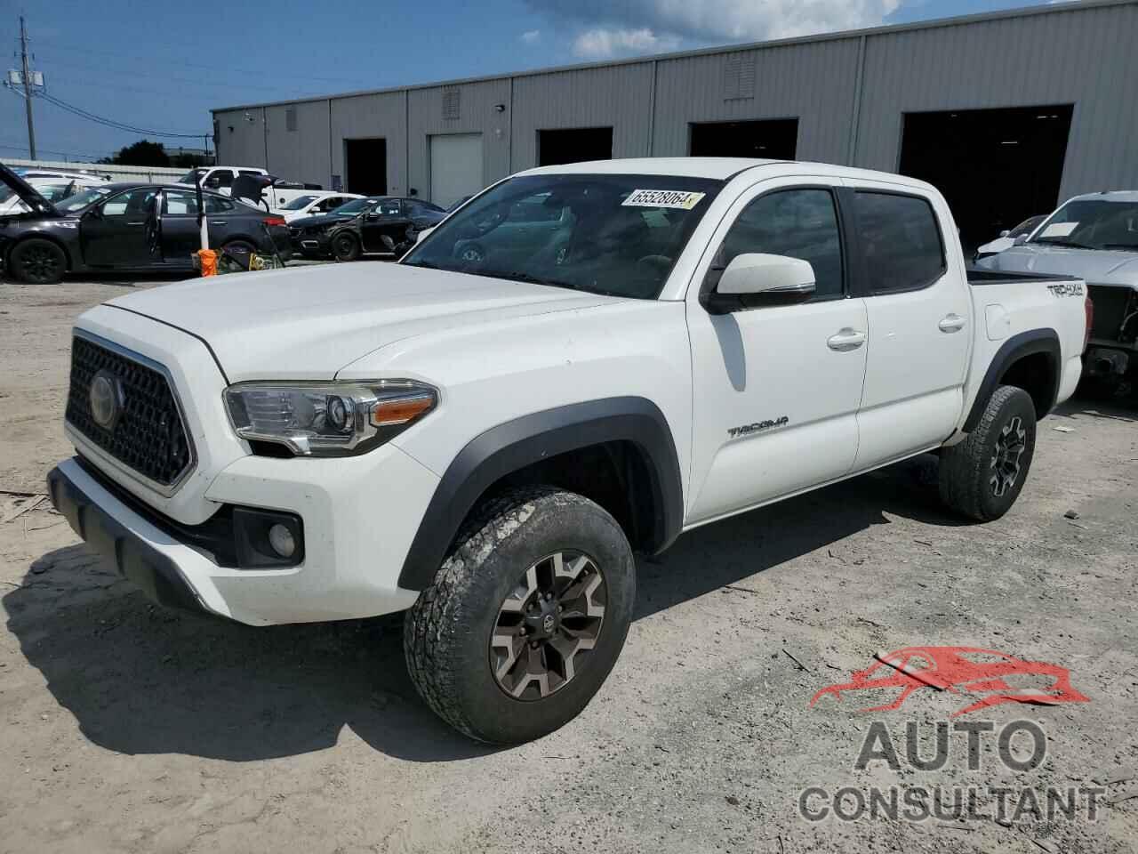 TOYOTA TACOMA 2018 - 3TMCZ5AN2JM123257