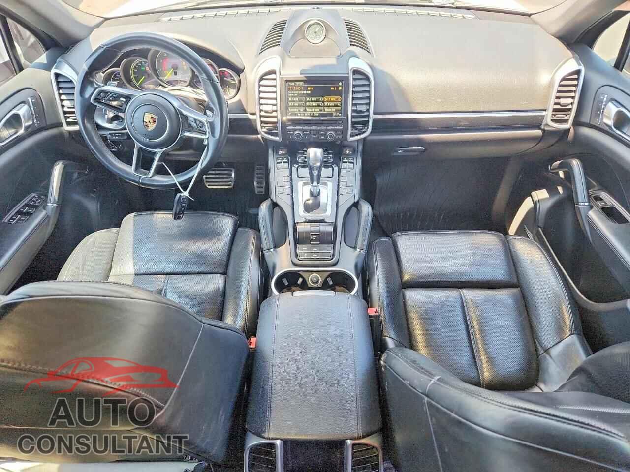 PORSCHE CAYENNE 2016 - WP1AE2A26GLA62284