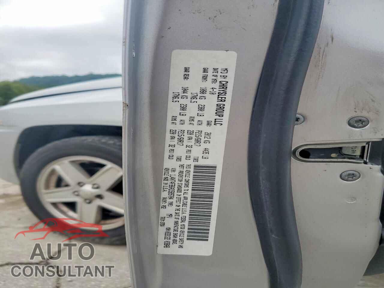 JEEP COMPASS 2010 - 1J4NT4FB6AD589704