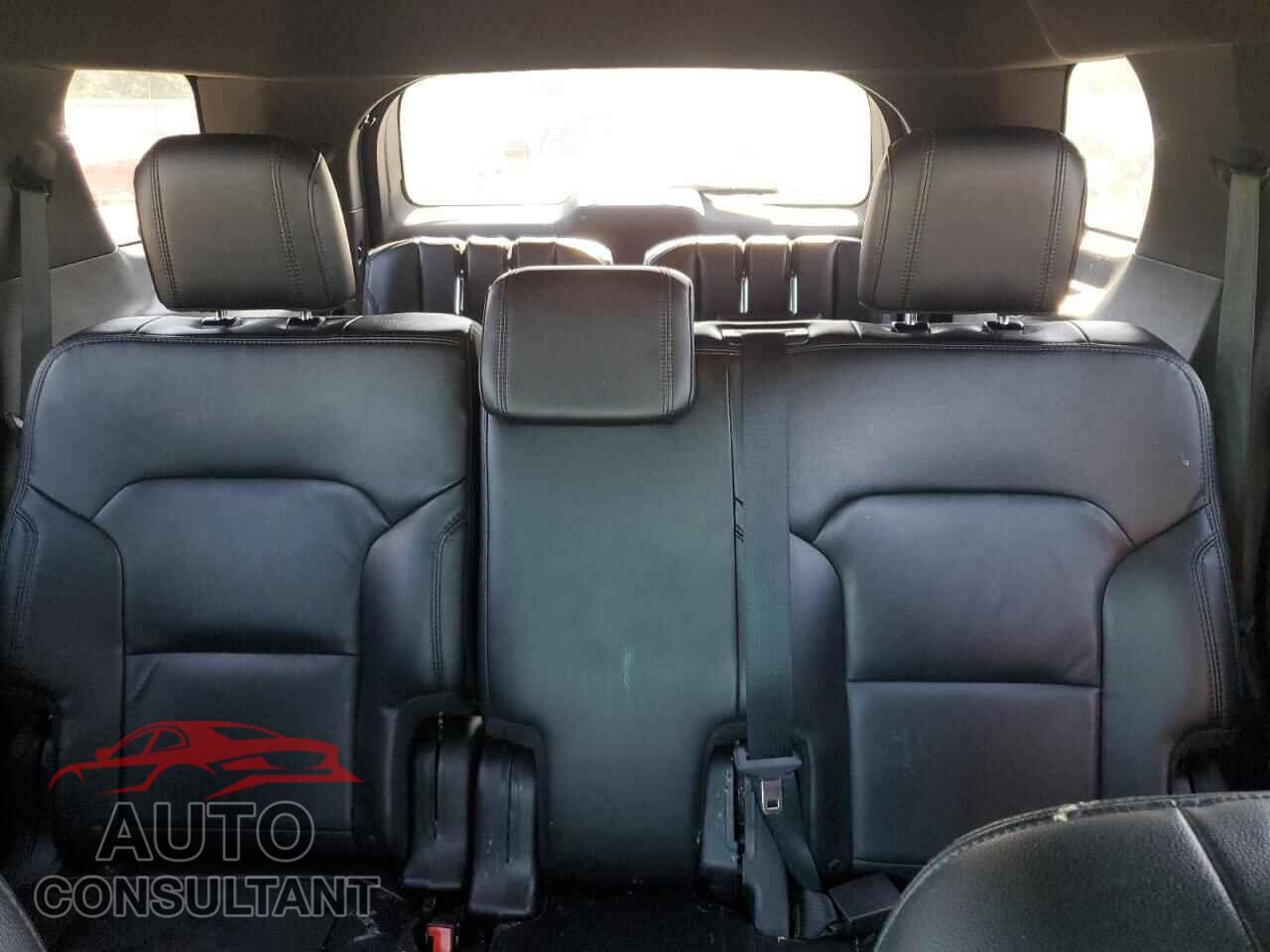 FORD EXPLORER 2017 - 1FM5K8D8XHGA31088