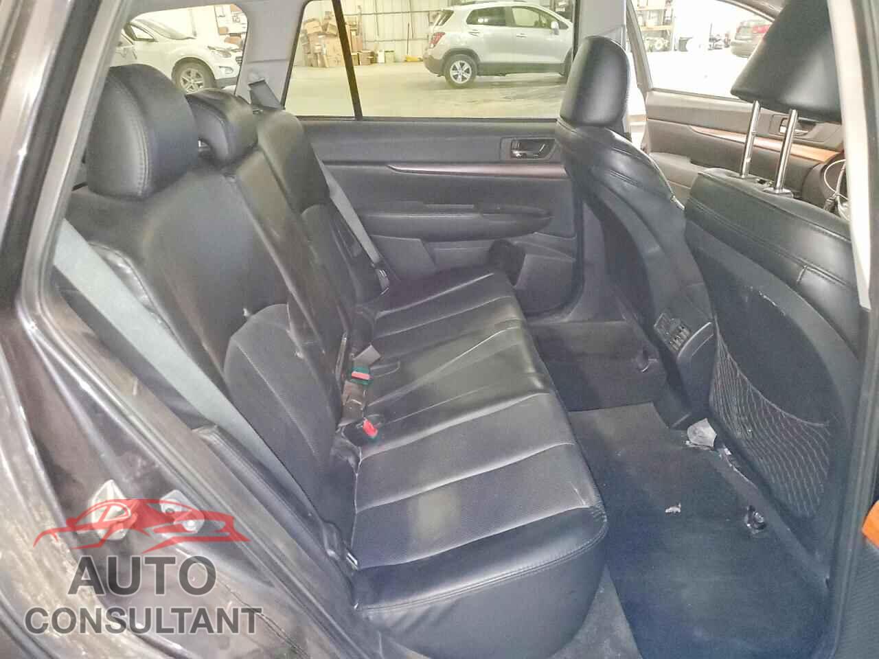 SUBARU OUTBACK 2013 - 4S4BRBLC9D3249820