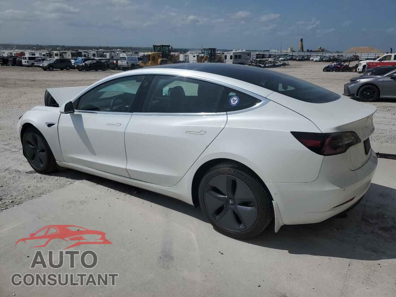 TESLA MODEL 3 2020 - 5YJ3E1EB5LF636675