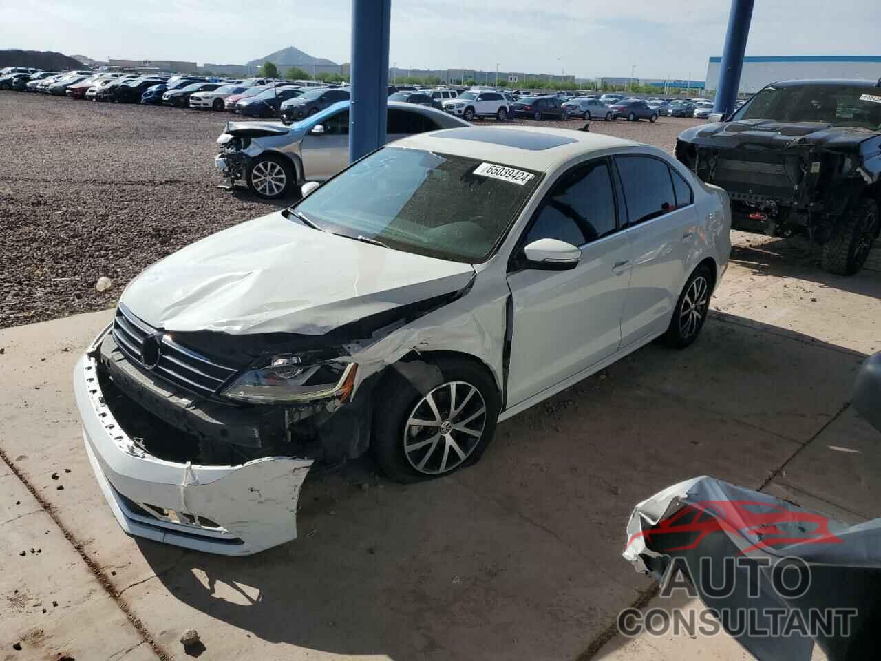 VOLKSWAGEN JETTA 2018 - 3VWDB7AJ0JM211237