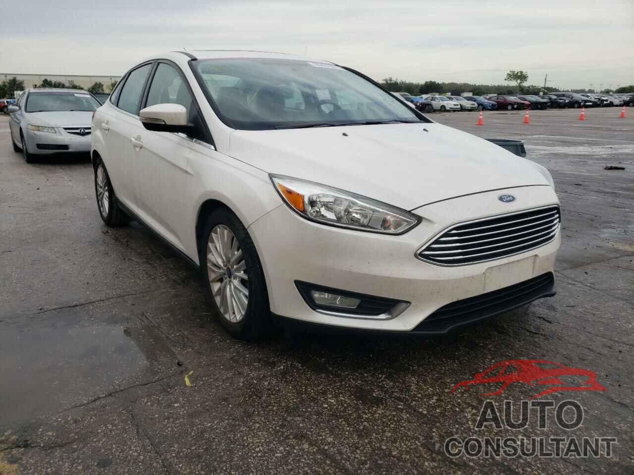 FORD FOCUS 2017 - 1FADP3J27HL275184