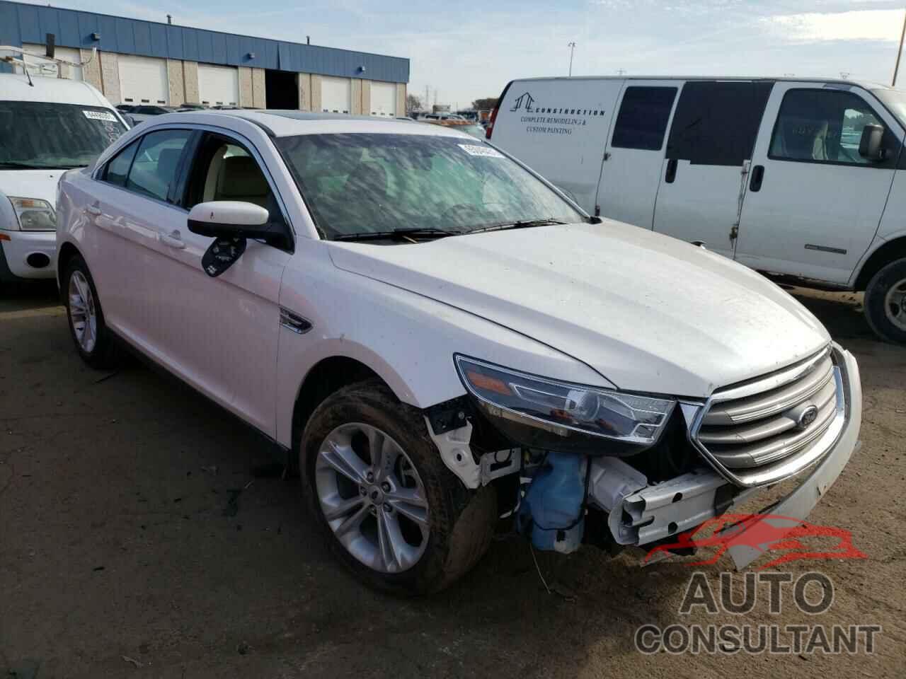 FORD TAURUS 2019 - 1FAHP2E80KG111771