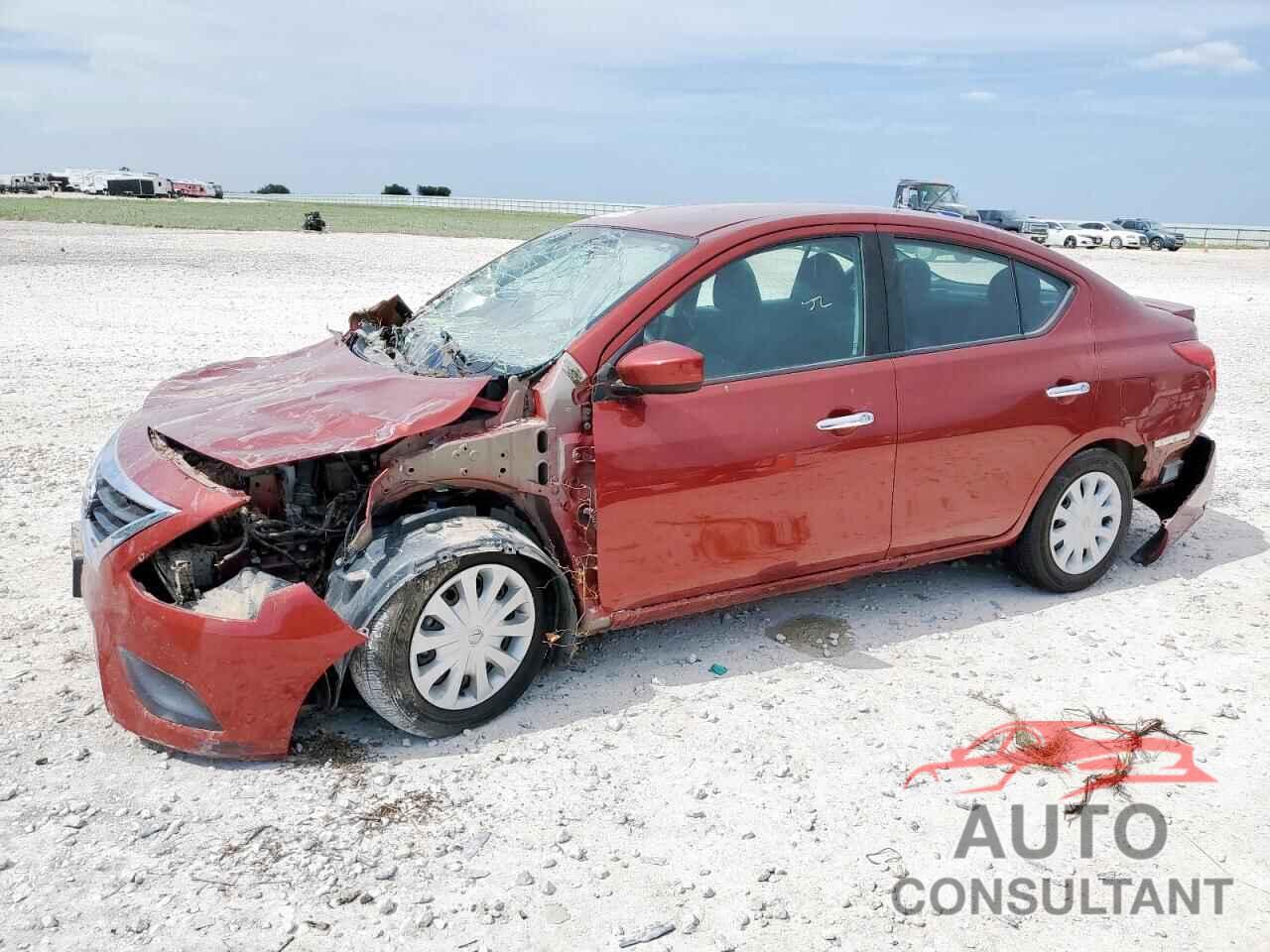 NISSAN VERSA 2018 - 3N1CN7AP7JL839685