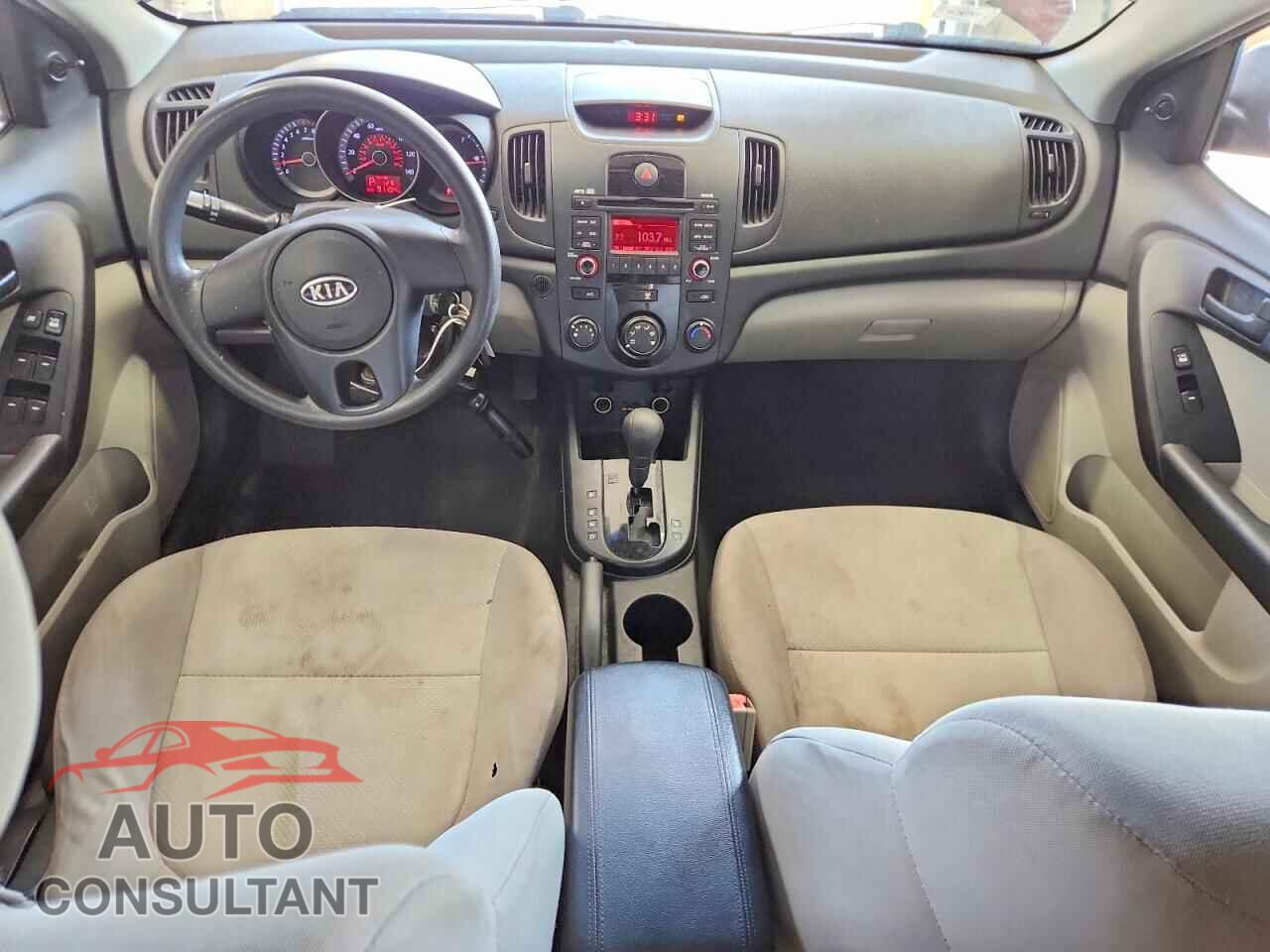 KIA FORTE 2010 - KNAFT4A22A5882475