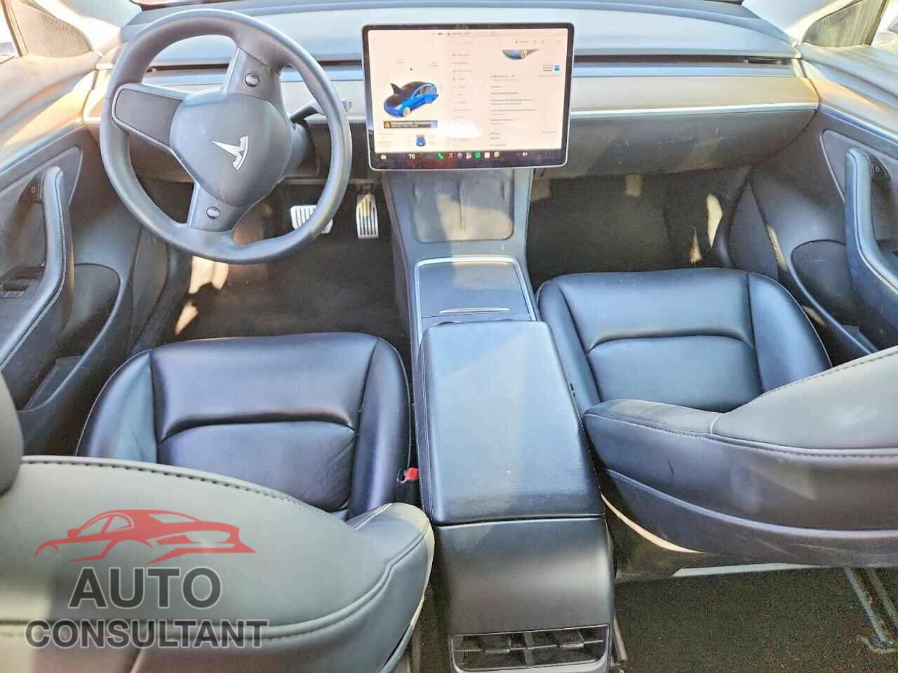 TESLA MODEL 3 2021 - 5YJ3E1EA5MF052852