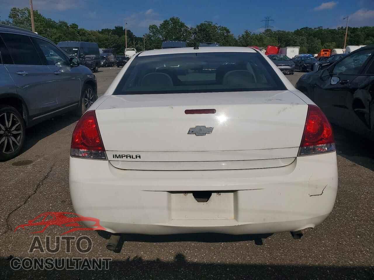 CHEVROLET IMPALA 2013 - 2G1WF5E3XD1236232