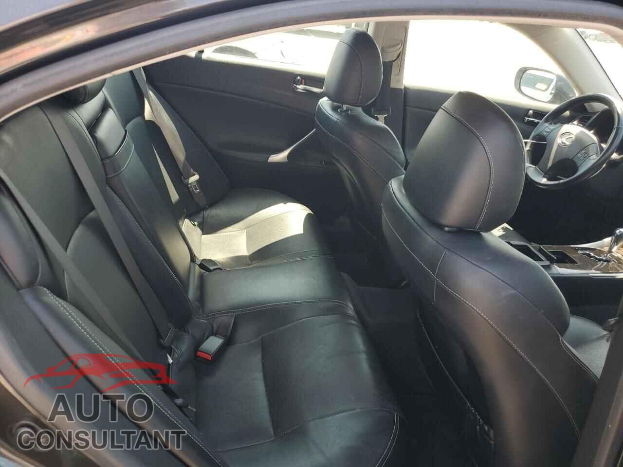 LEXUS IS 2009 - JTHCK262792028373