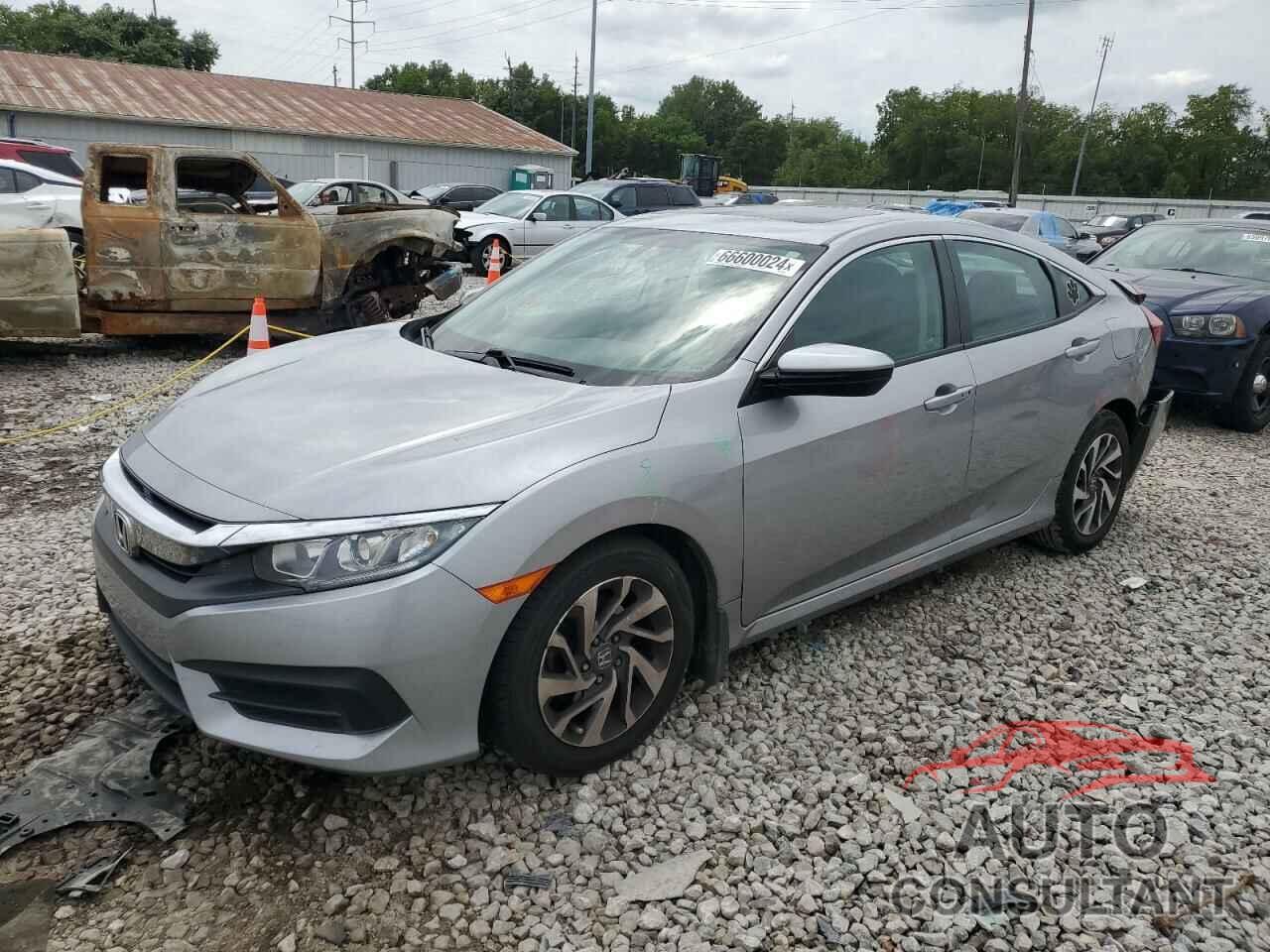 HONDA CIVIC 2018 - 19XFC2F72JE022995
