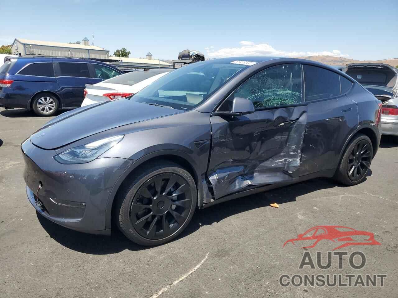 TESLA MODEL Y 2022 - 7SAYGDEE7NF417539