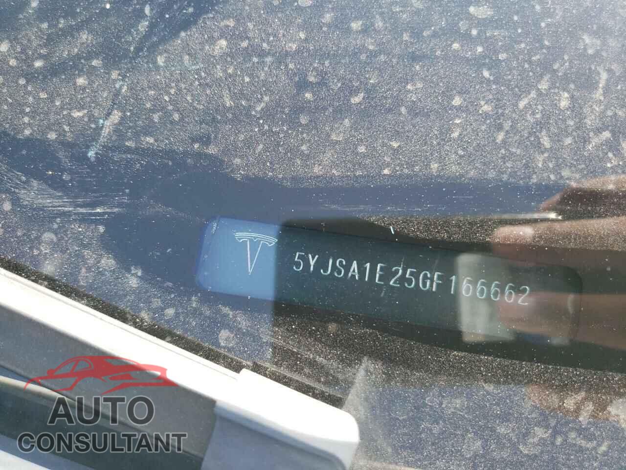 TESLA MODEL S 2016 - 5YJSA1E25GF166662