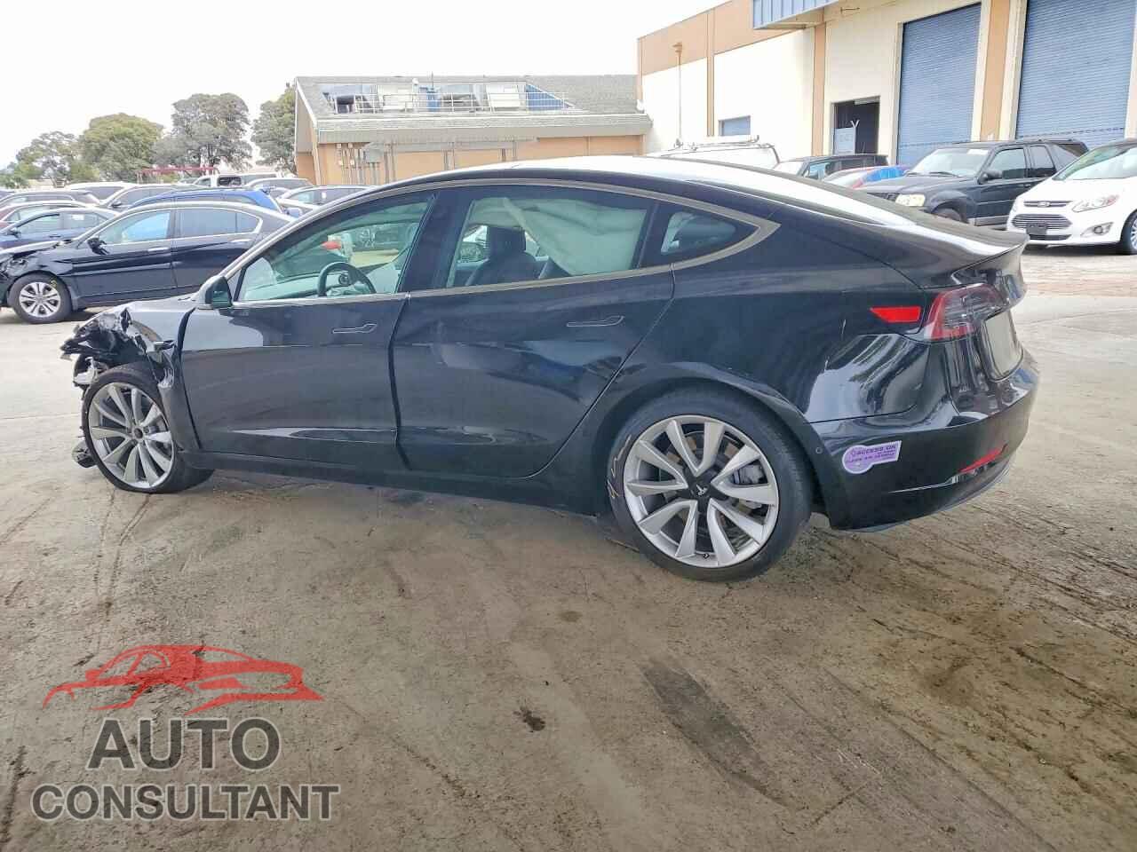 TESLA MODEL 3 2018 - 5YJ3E1EA4JF075857