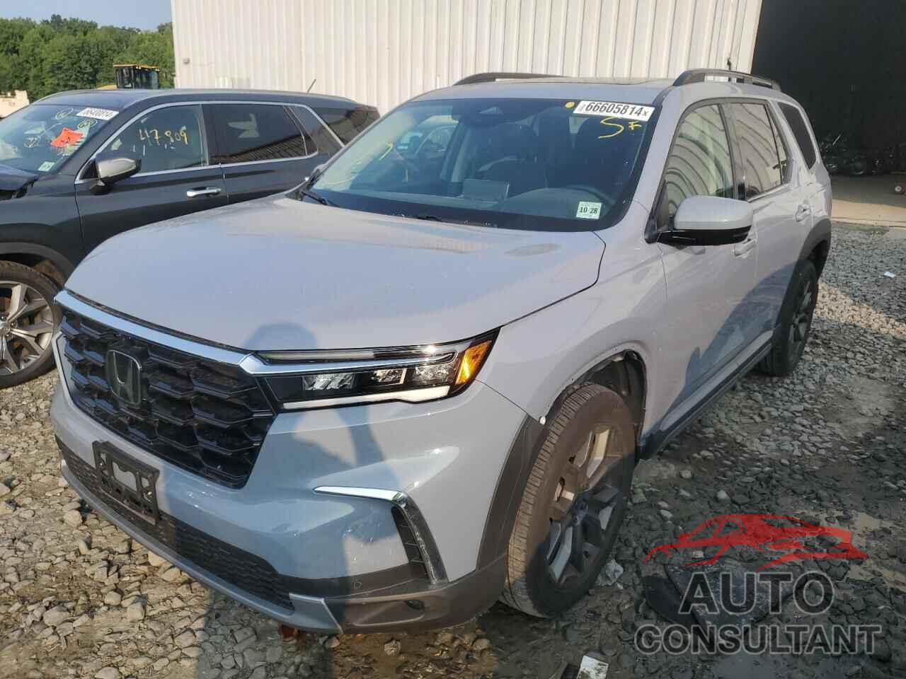HONDA PILOT 2023 - 5FNYG1H83PB042429