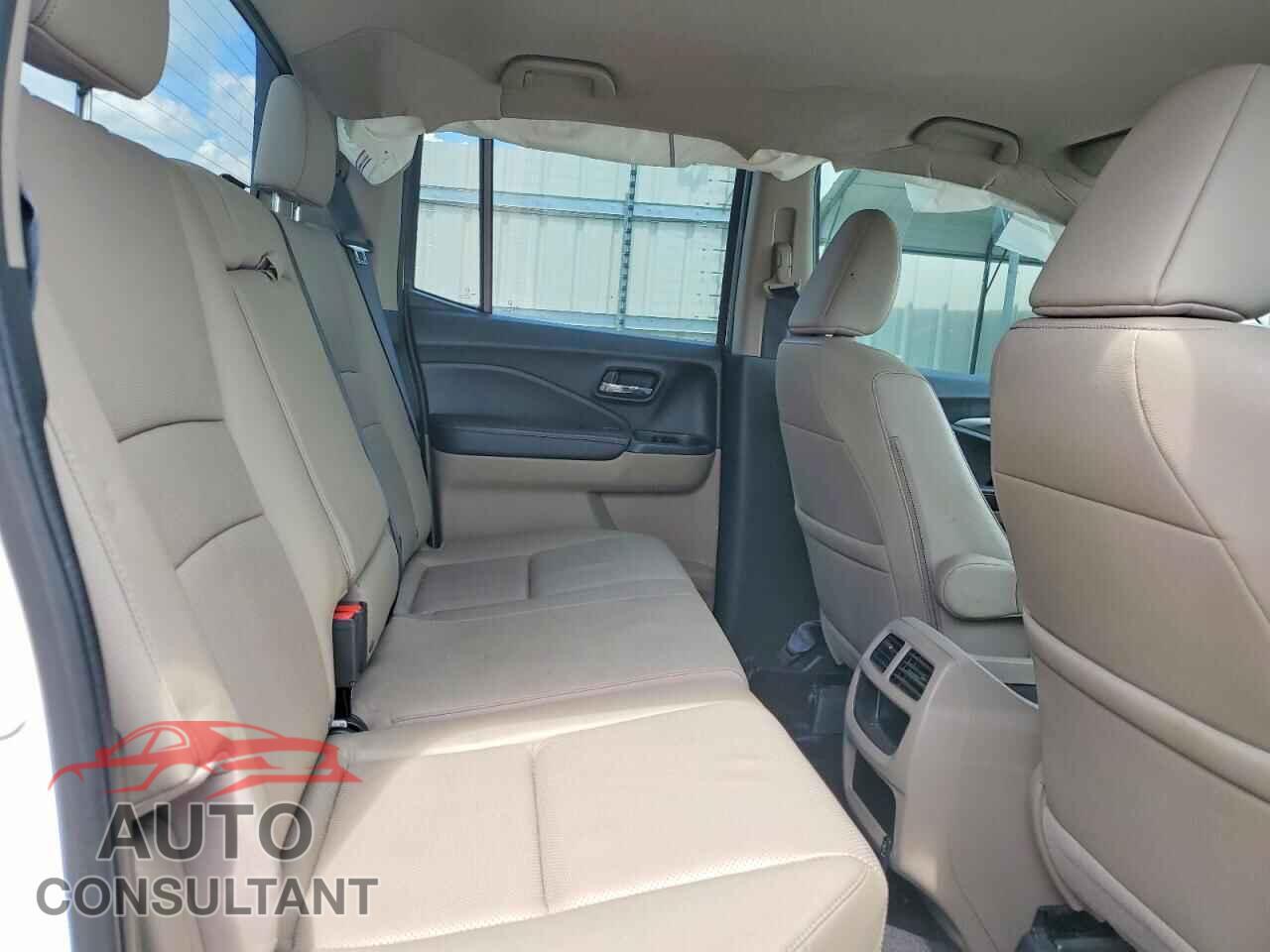 HONDA RIDGELINE 2018 - 5FPYK2F67JB002634