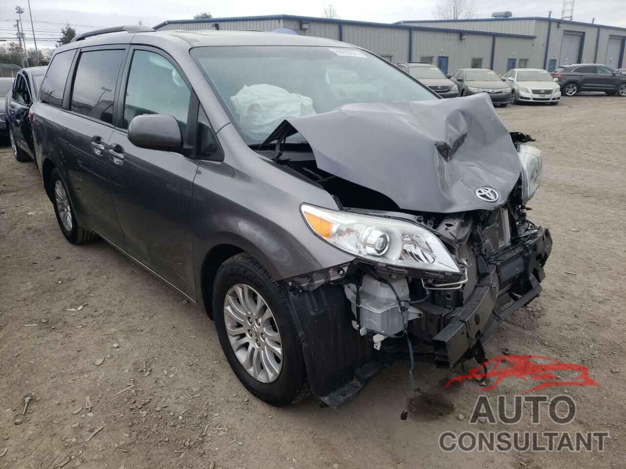 TOYOTA SIENNA 2017 - 5TDYZ3DC0HS867521