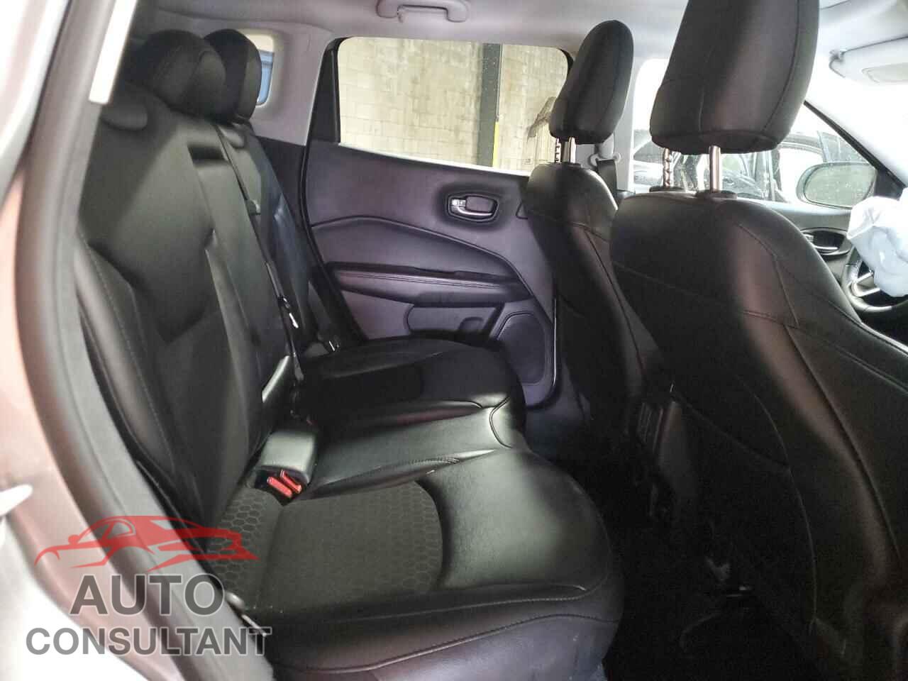 JEEP COMPASS 2021 - 3C4NJDBB9MT603577