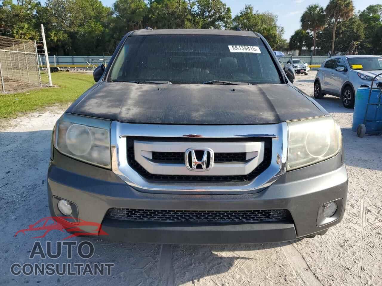 HONDA PILOT 2011 - 5FNYF3H99BB027045
