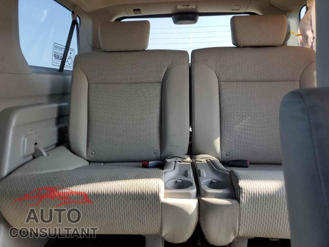 HONDA ELEMENT 2010 - 5J6YH1H74AL001925