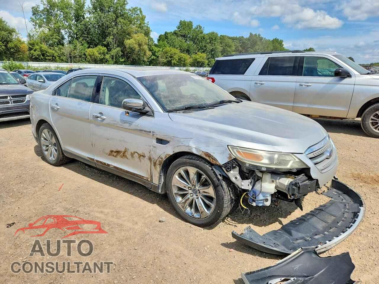 FORD TAURUS 2010 - 1FAHP2FW2AG103649