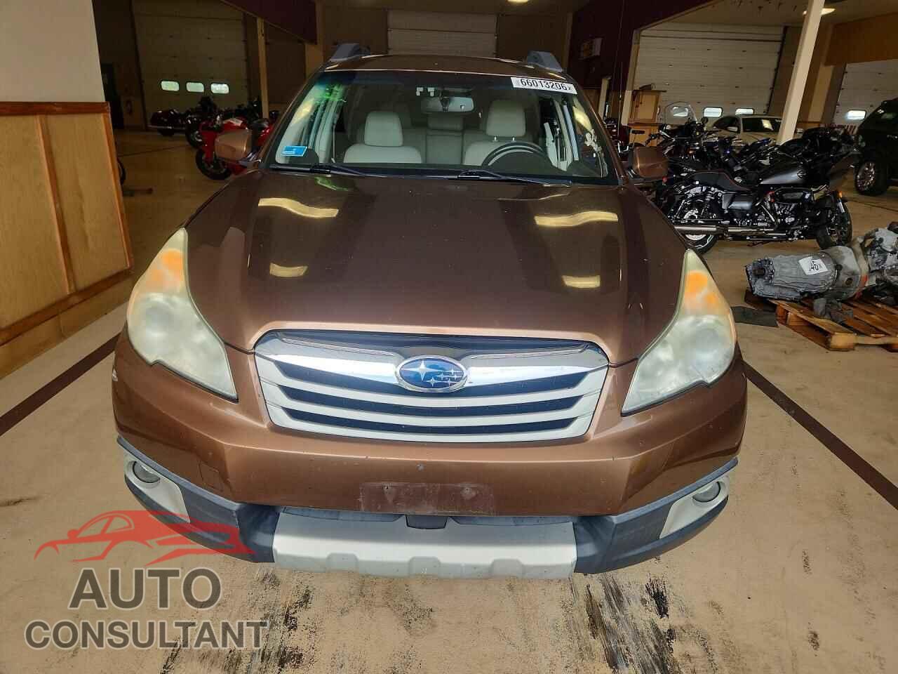 SUBARU OUTBACK 2011 - 4S4BRBKC3B3442592