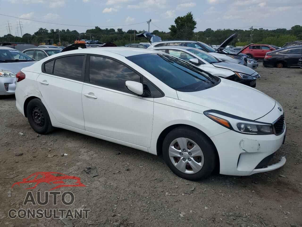 KIA FORTE 2017 - 3KPFK4A74HE060275